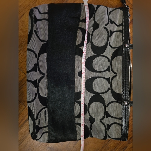 Coach Branded Stylish Black and Gray Tote Bag - Picture 6 of 8
